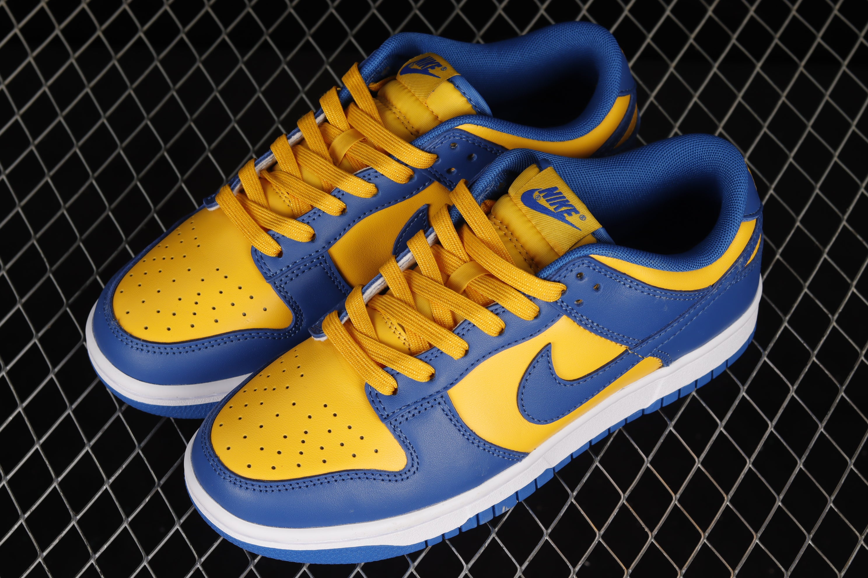 NikeMens Dunk Low - UCLA