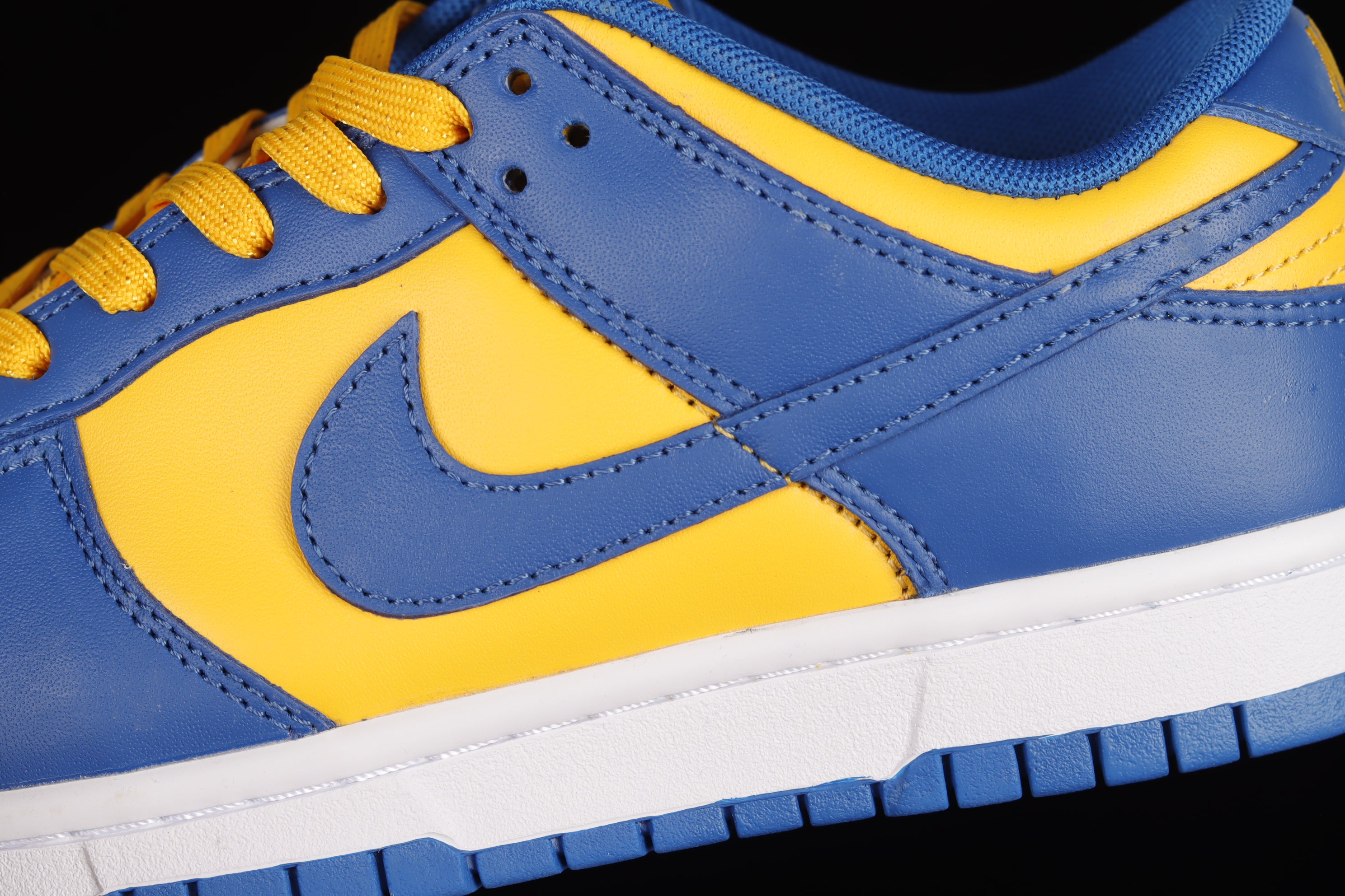 NikeMens Dunk Low - UCLA