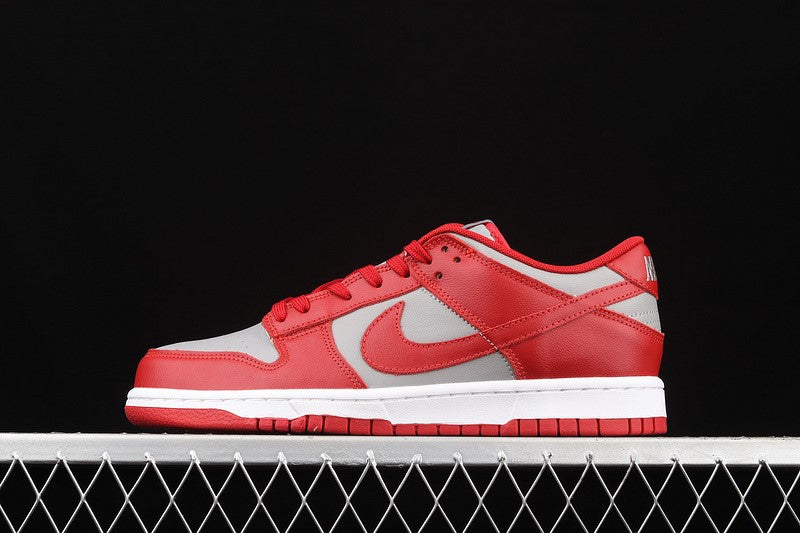 NikeUnisex Dunk Low Medium - Grey UNLV