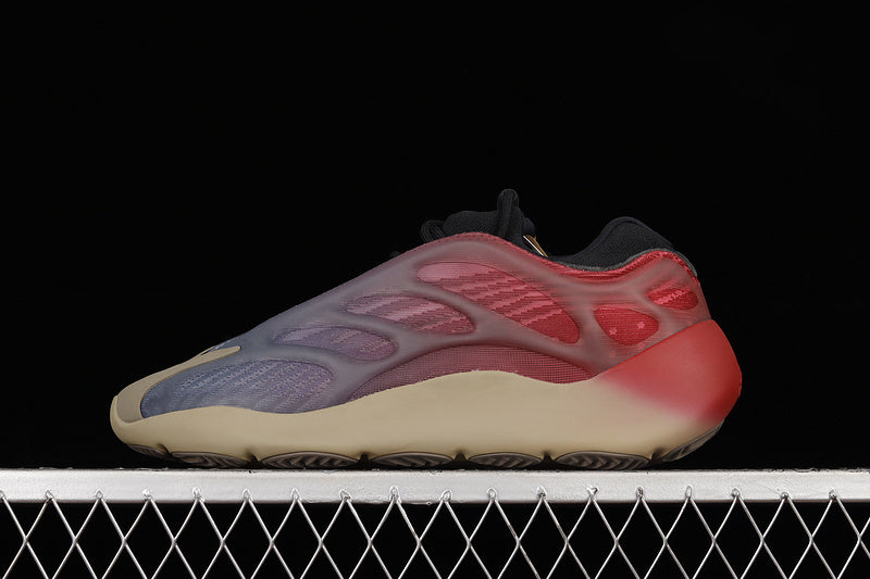 adidasUnisex Yeezy 700 V3 - Fade Carbon