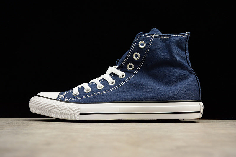 Royal blue chuck taylors deals