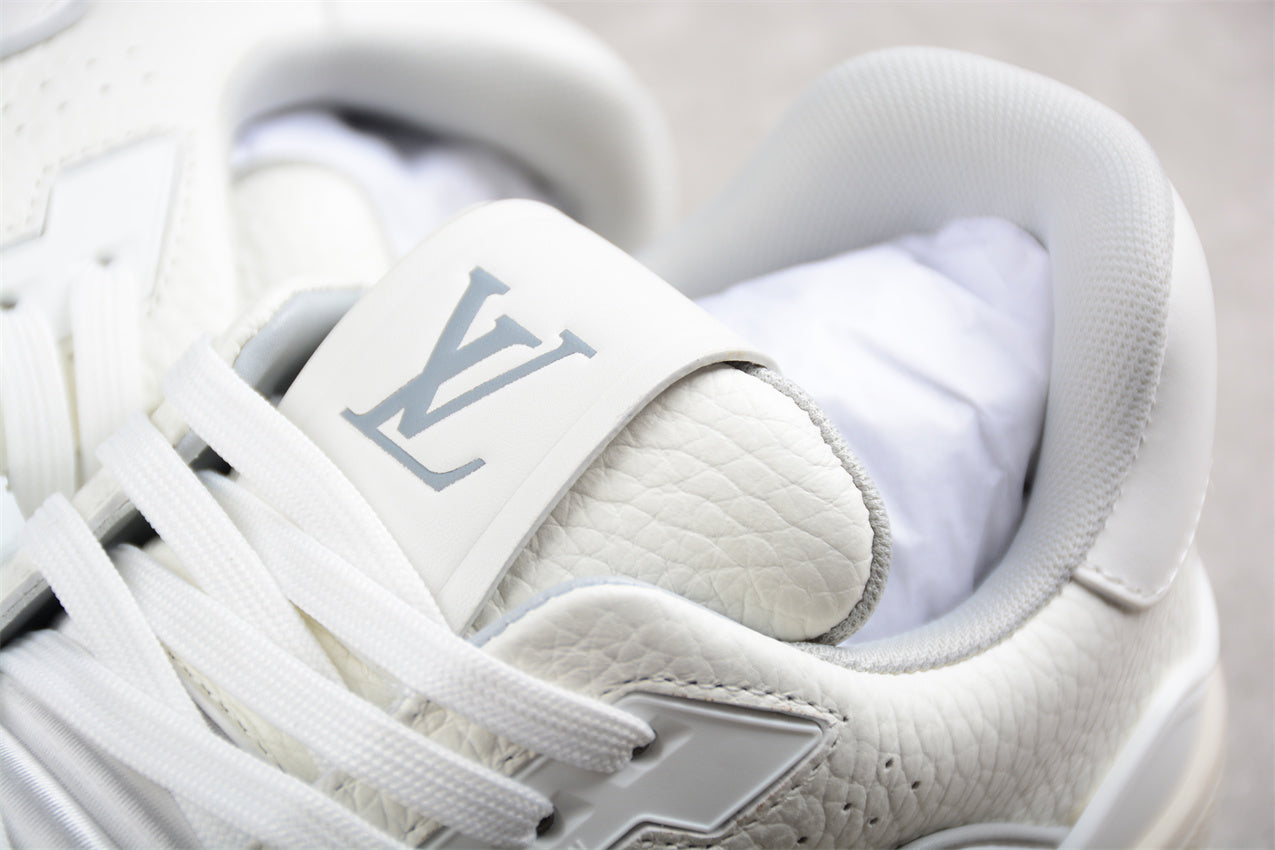 LouisVuitton Trainer Signature - White