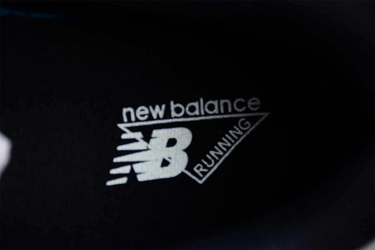 New Balance 9060 - Black