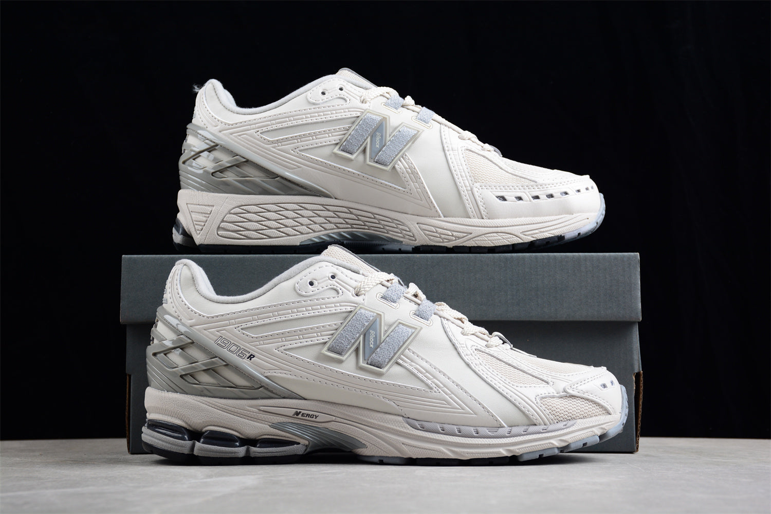 New Balance 1906R - White/Grey