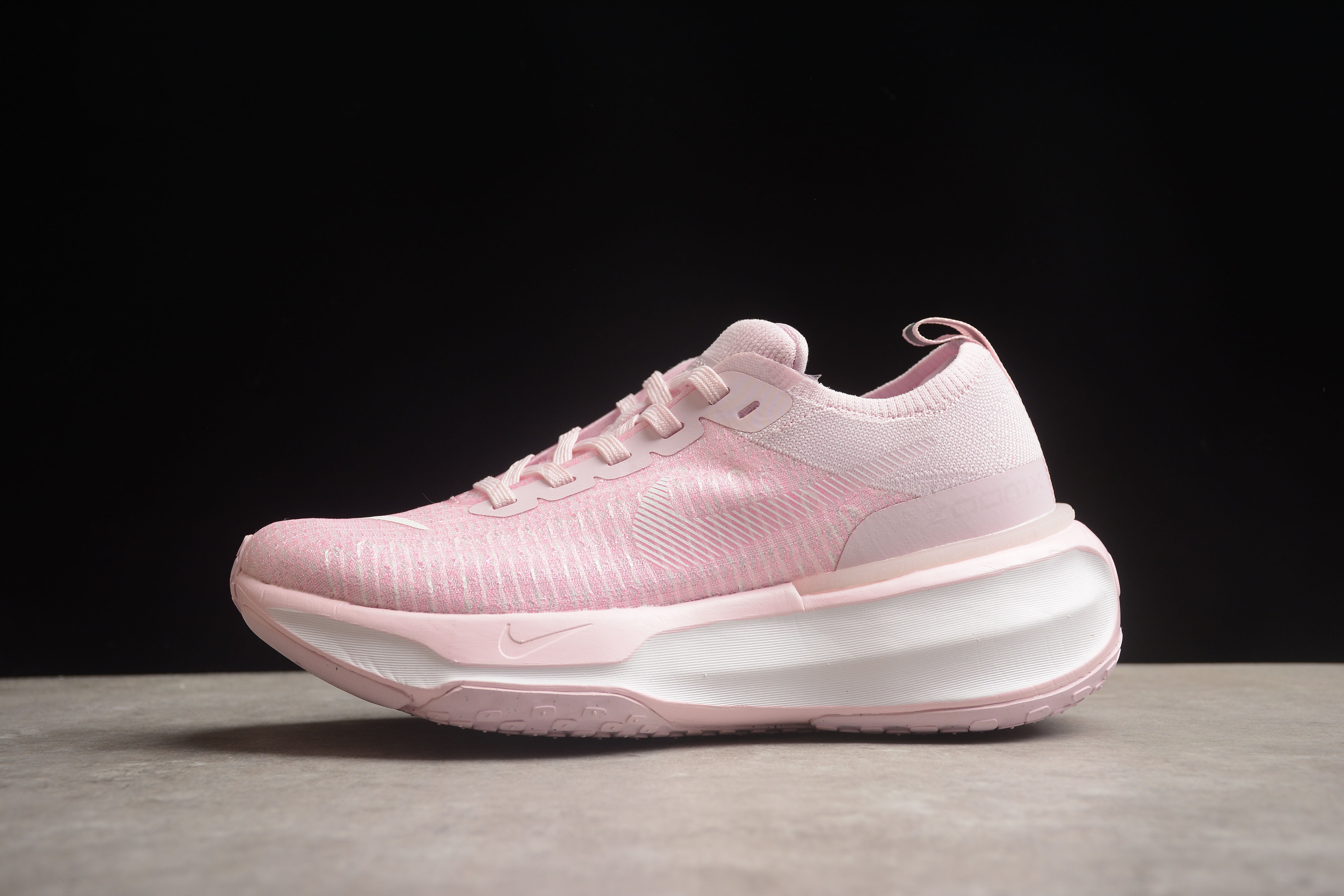 NikeMens Zoom x Invincible Run Fk 3 - Pink