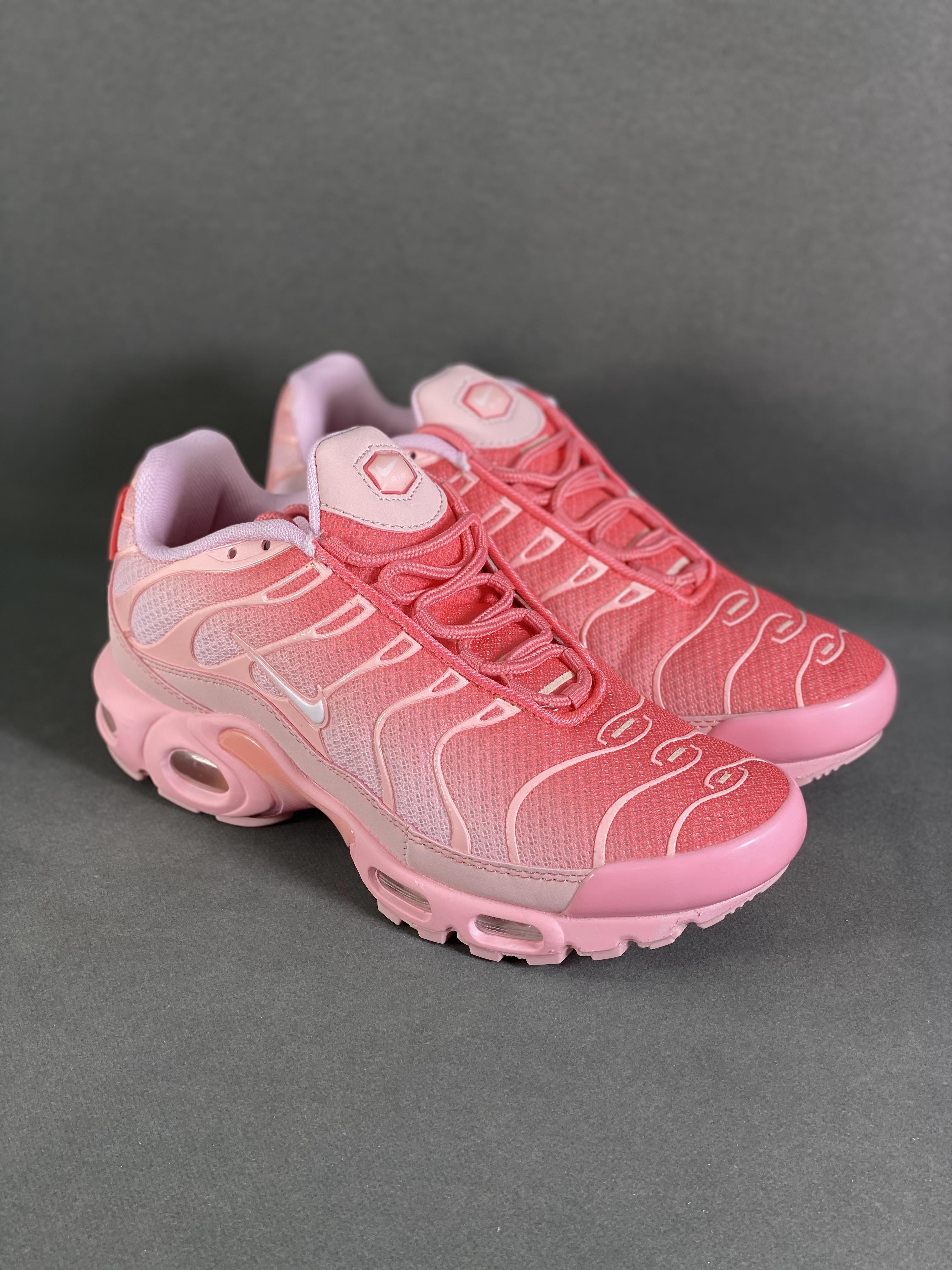 NikeWMNS Air Max Plus - Atlanta