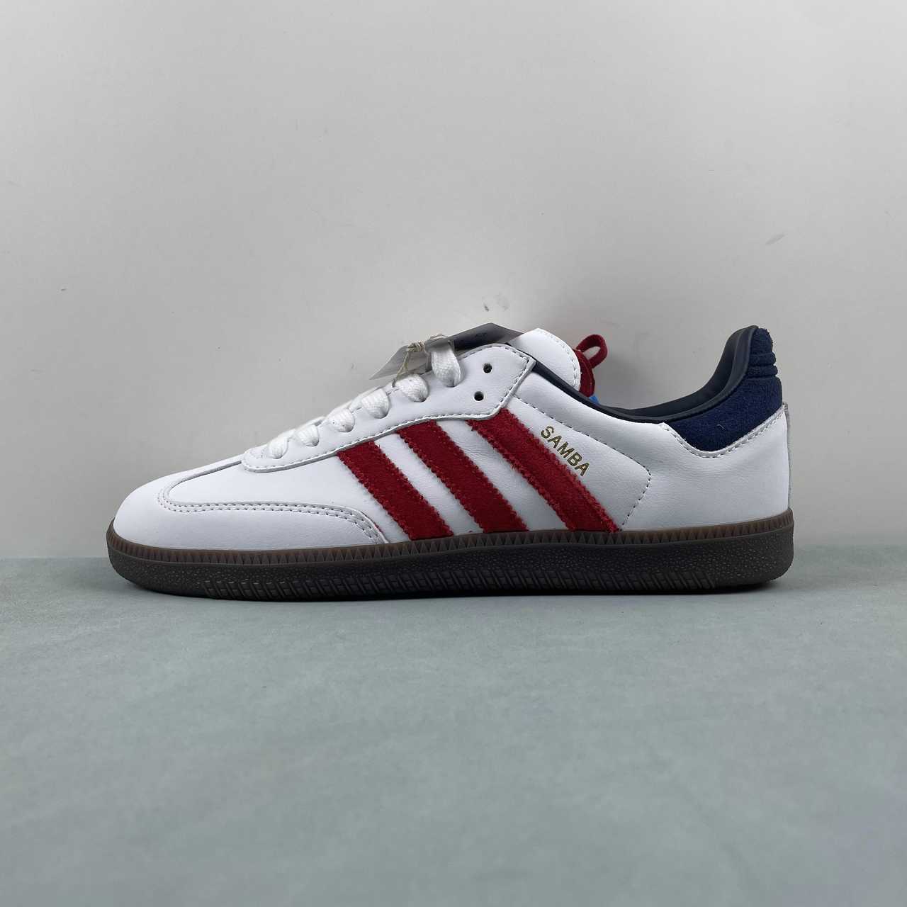 adidasWMNS Samba - Team Victory Red