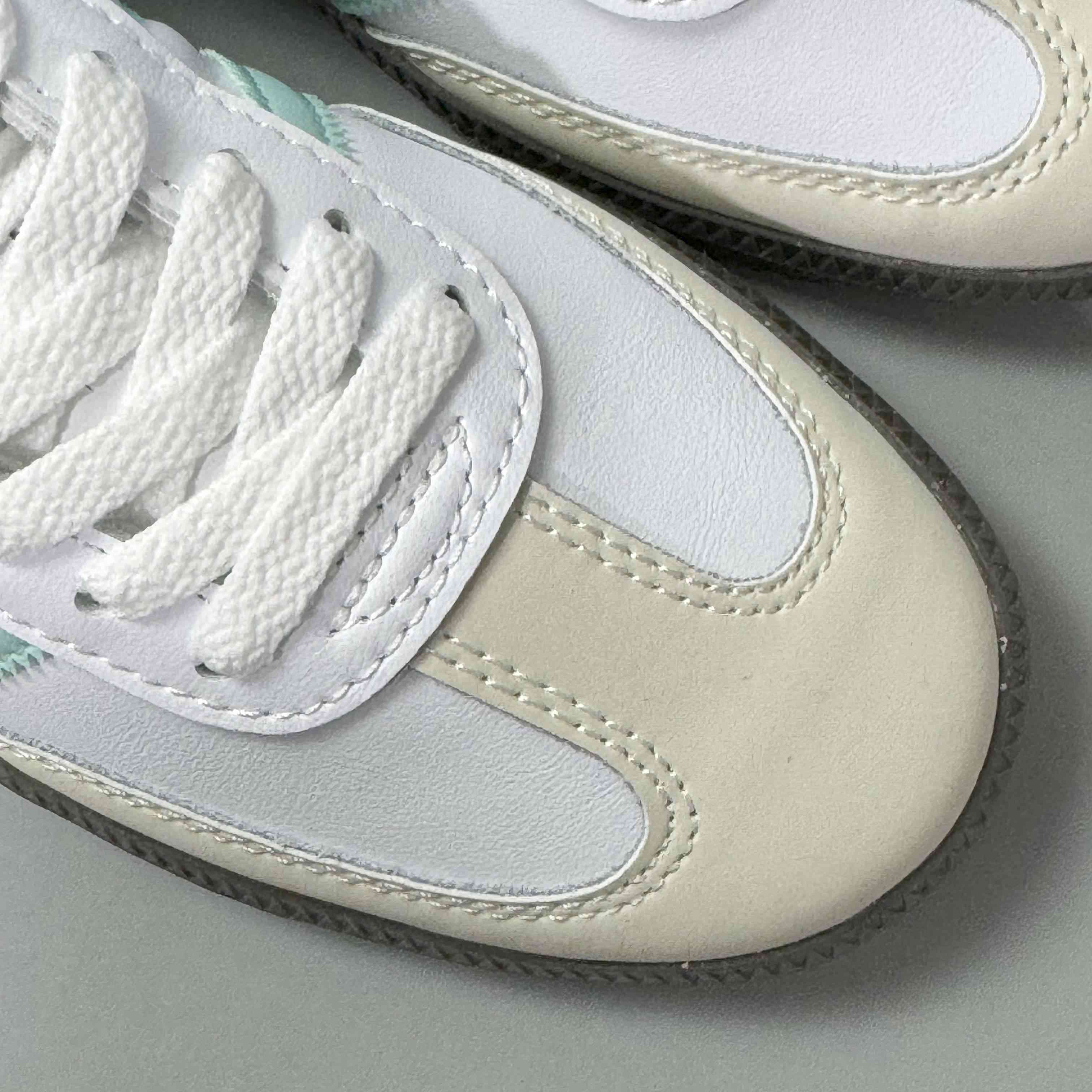 adidasMens Samba - Hazy Green