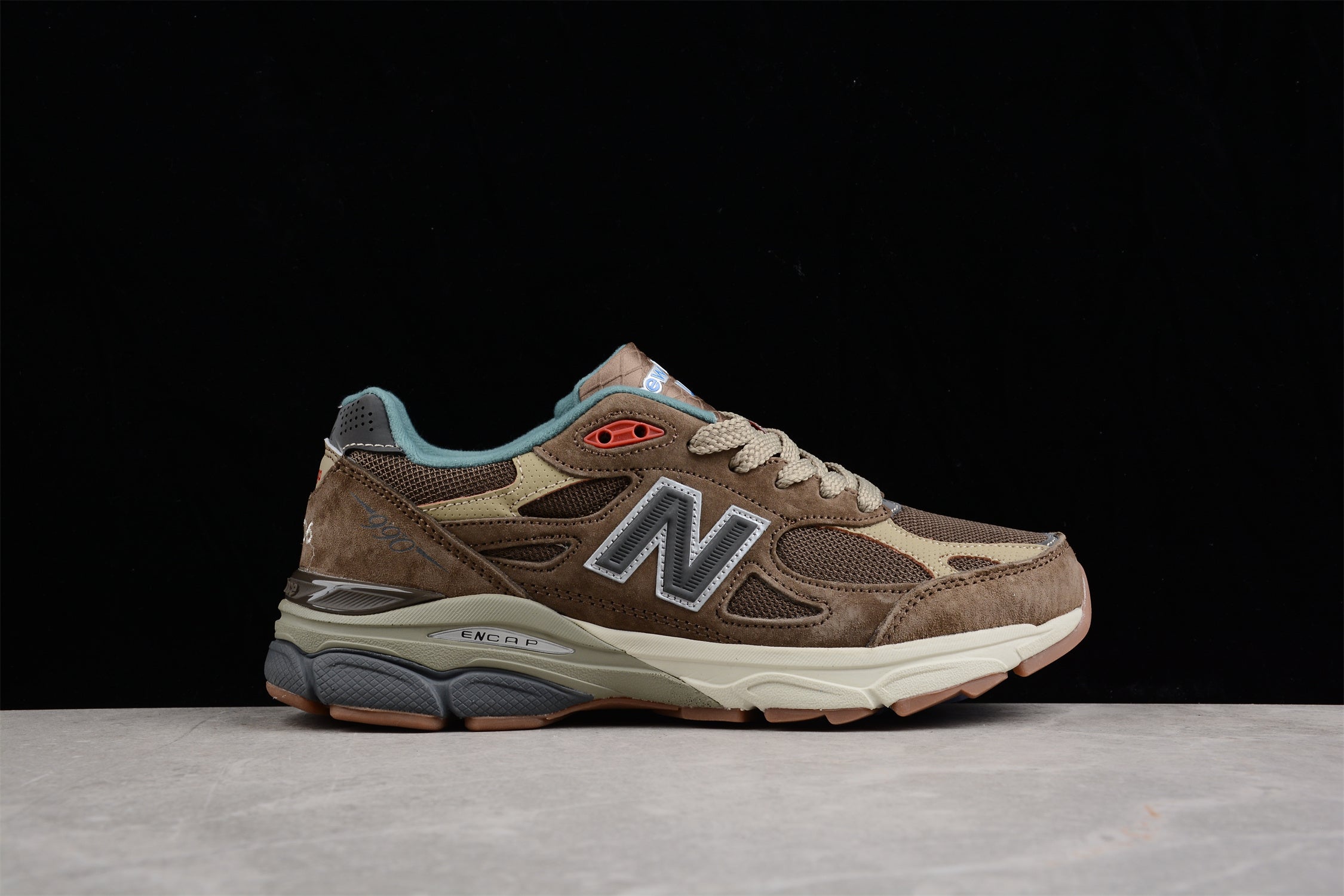 New Balance 990v3 - Bodega Reveals