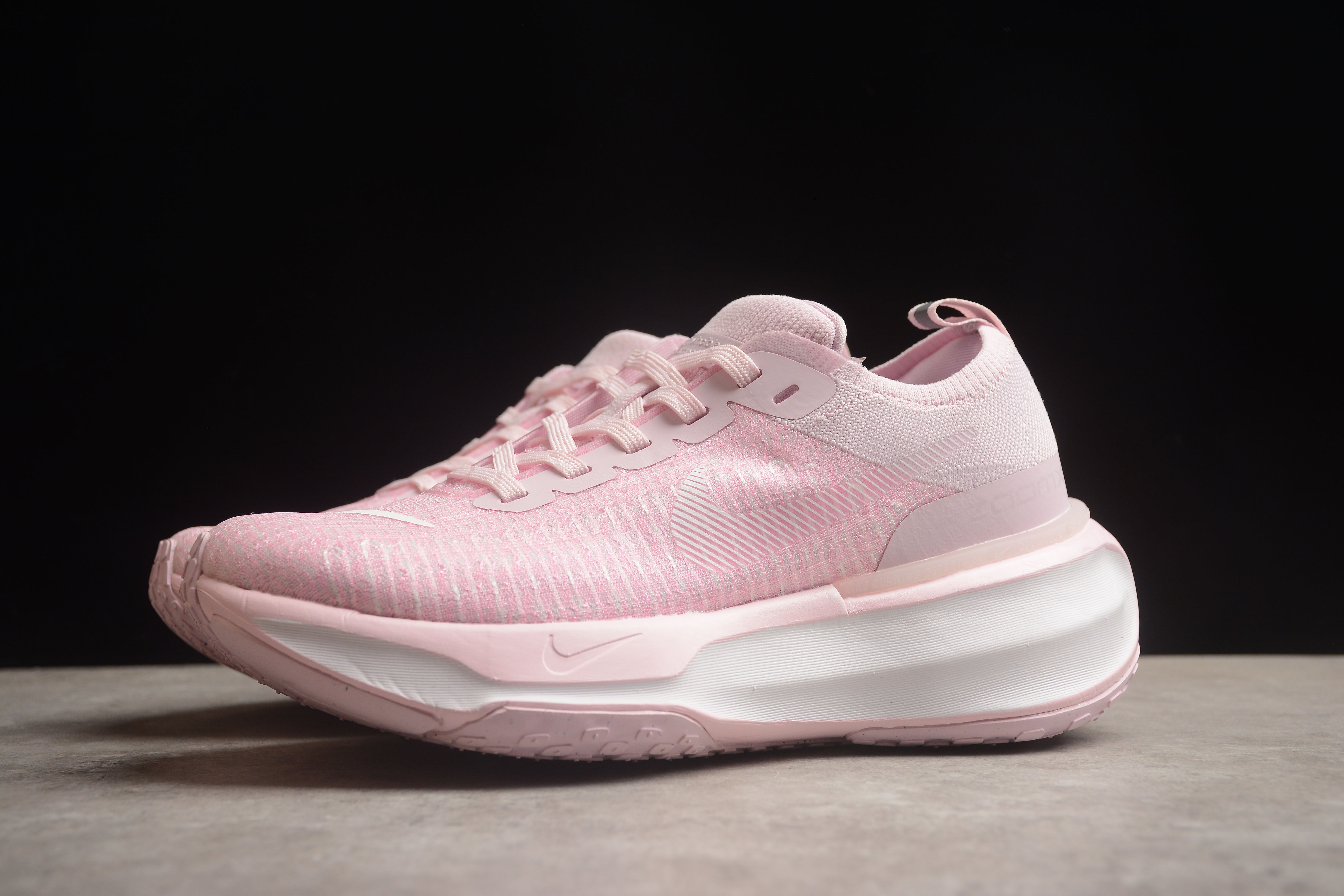 NikeMens Zoom x Invincible Run Fk 3 - Pink