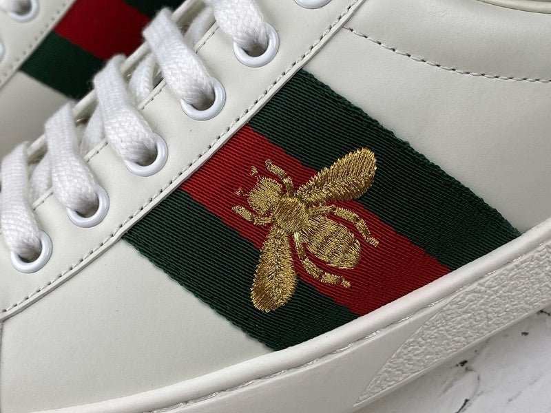 GUCCIWMNS Embroidered ace Bee - White