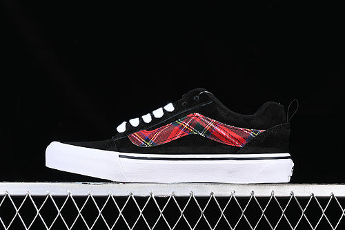 Vans Sku Skool Skateboard - Black/Red