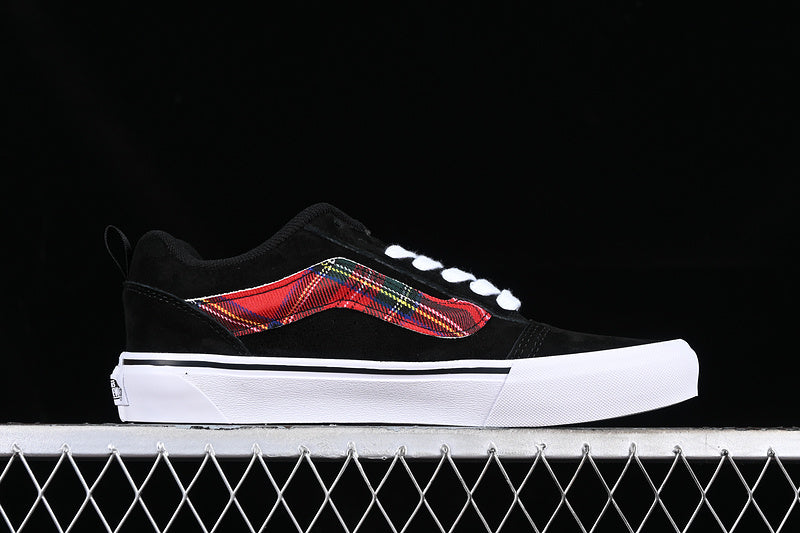 Vans Sku Skool Skateboard - Black/Red