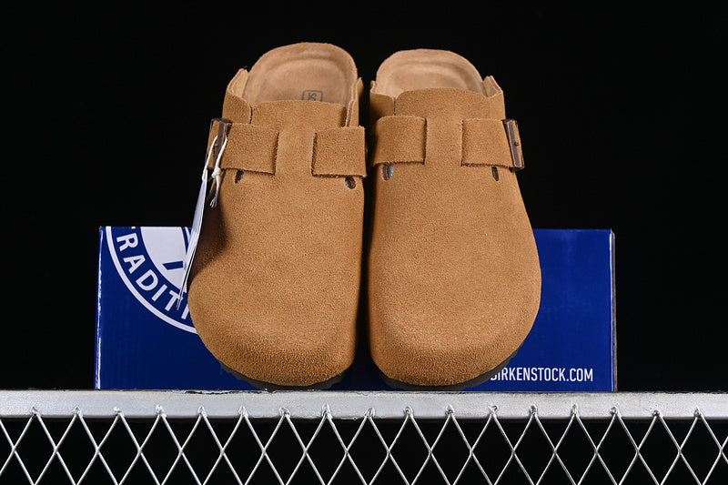 BirkenstockMens boston tan Clogs - Brown