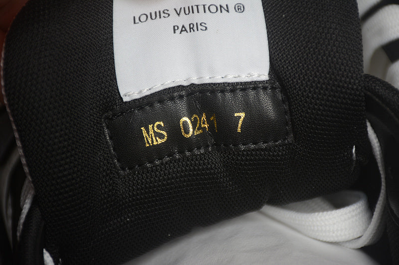 LouisVuitton Trainer Strape - Black