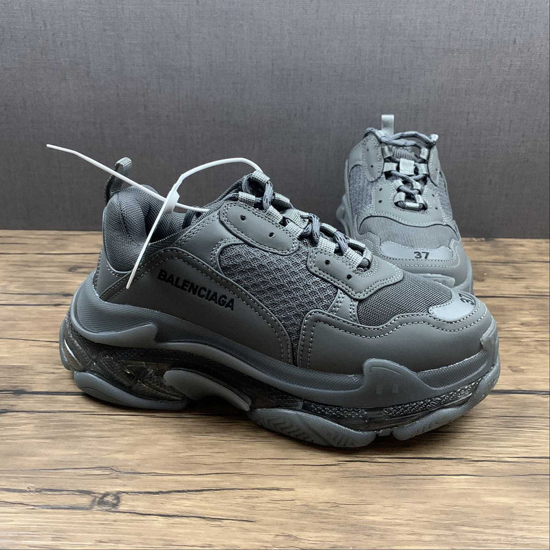 BalenciagaMens Triple S - All Grey