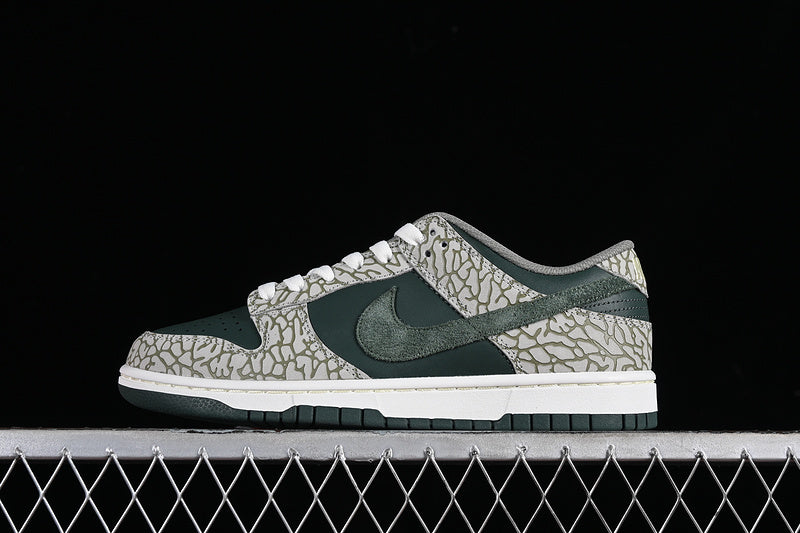 NikeMens SB Dunk Low - Urban Landscape 2 0