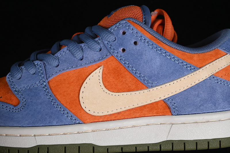 NikeMens SB Dunk Low - Light Carbon/Monarch