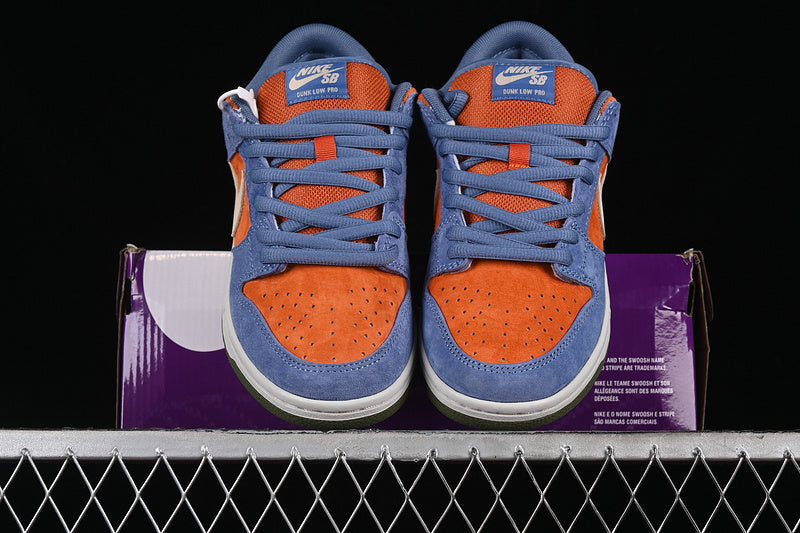 NikeMens SB Dunk Low - Light Carbon/Monarch