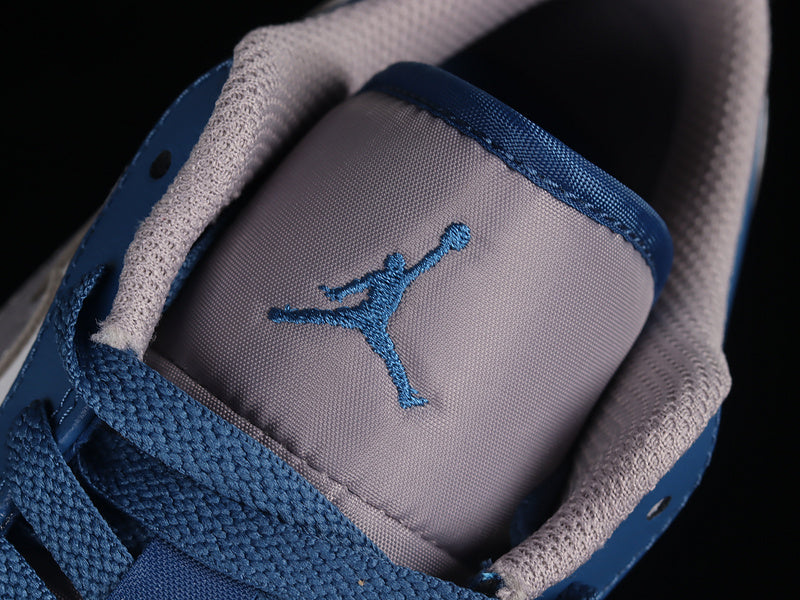 Nike Air Jordan 1 Low True Blue