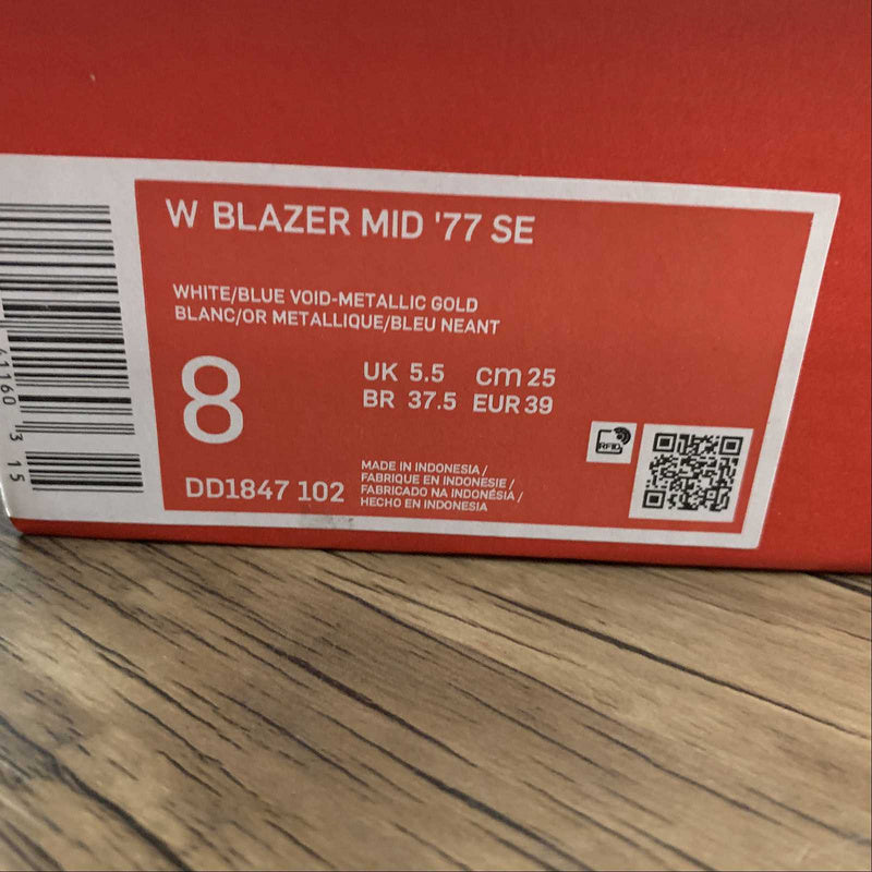 NikeMens Blazer Mid 77 - White Blue Void