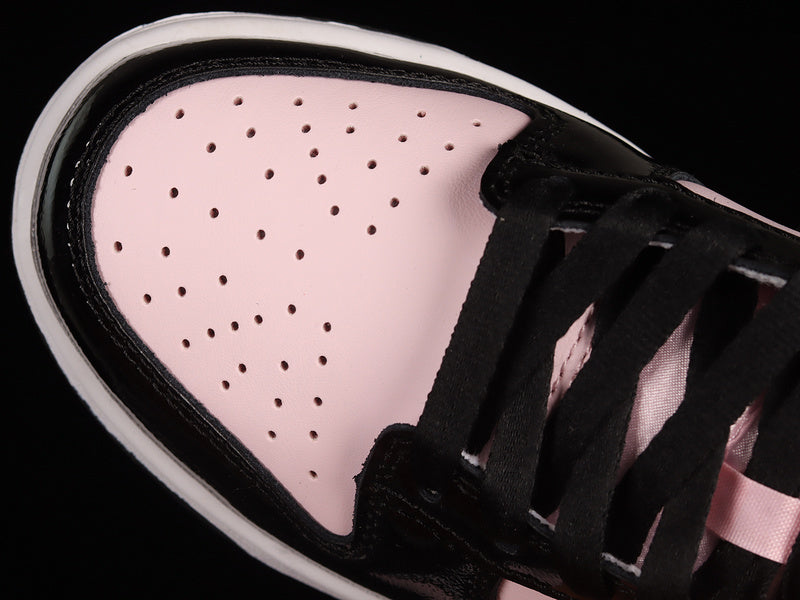 NikeWMNS Dunk Low - Pink Foam /Black