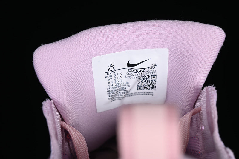 NikeWmns ZoomX Invincible 3 - Pink Foam