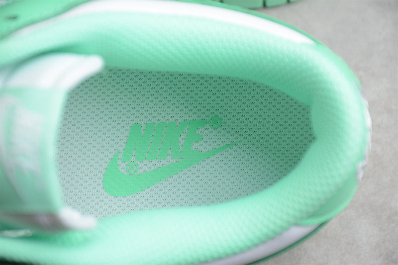 NikeSB Dunk Low - Clear Jade