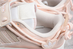 adidasWMNS Forum Low - Linen