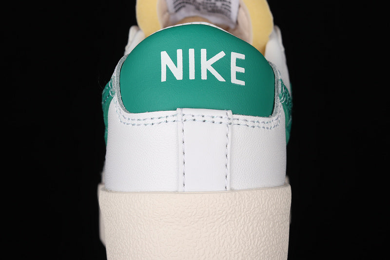 NikeMens Blazer Low 77 Vintage - Pine Green