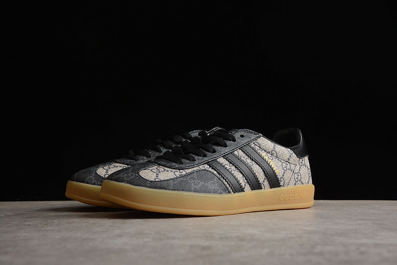 adidasMens x Gucci Gazelle GG - Black/Grey