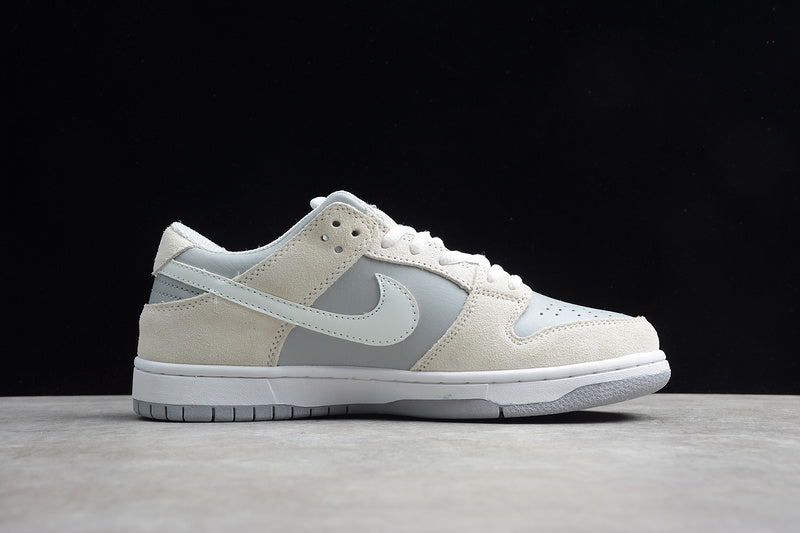 NikeMens SB Dunk Low - Summit White/Wolf Grey