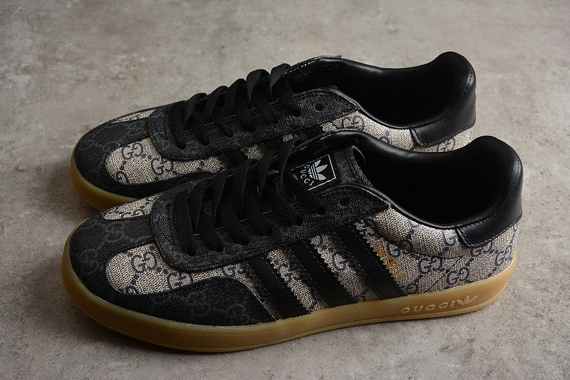 adidasMens x Gucci Gazelle GG - Black/Grey