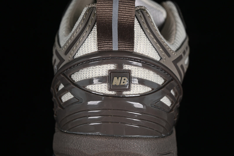 New Balance 1906R - DriftWood Dark Mushroom