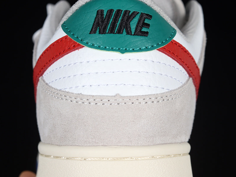 NikeSB Dunk Low Light - Iron Ore Red