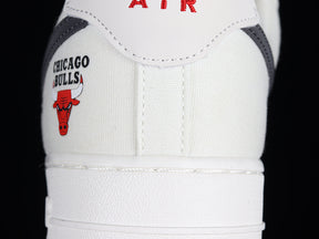 NikeMens Air Force 1 AF1 - Chicago Bulls