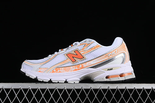 New Balance 740 - Silver/Orange