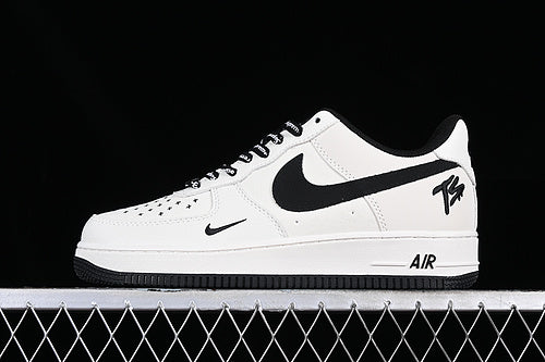 NikeMens Air Force 1 AF1 Low - Black/White