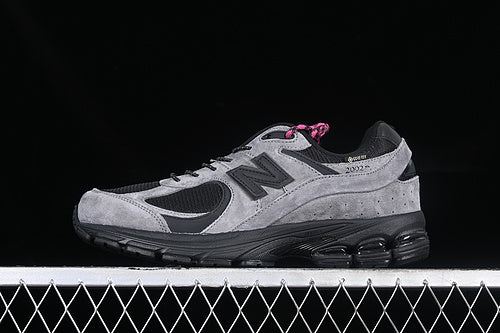 New Balance 2002R Gore Tex - Grey