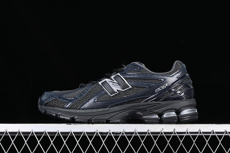 New balance 1906R - Black Metallic