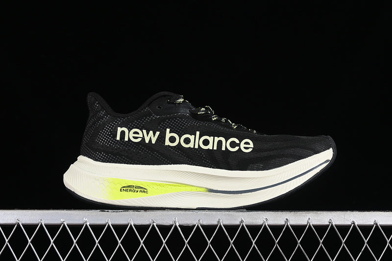 New Balance Fuelcell SuperComp Trainer - Black