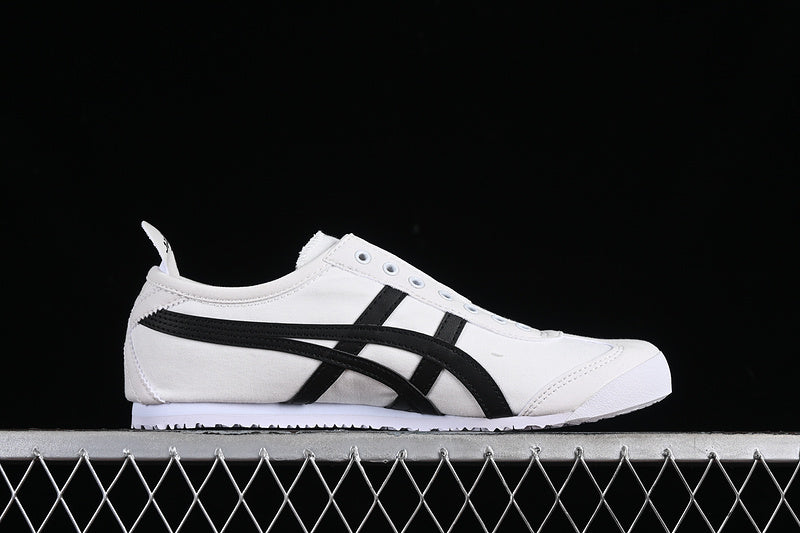 Onitsuka Tiger Mexico Slipon - Black/White