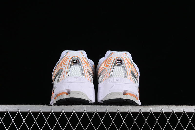 New Balance 740 - Silver/Orange