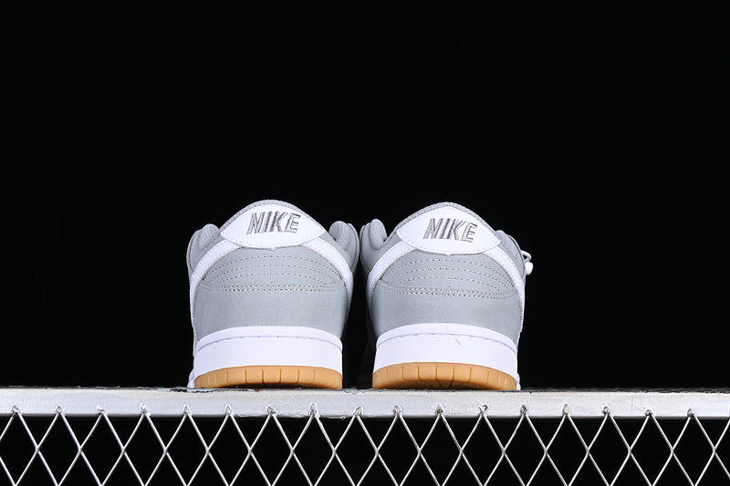 NikeSb Dunk Low - Wolf Grey Gum