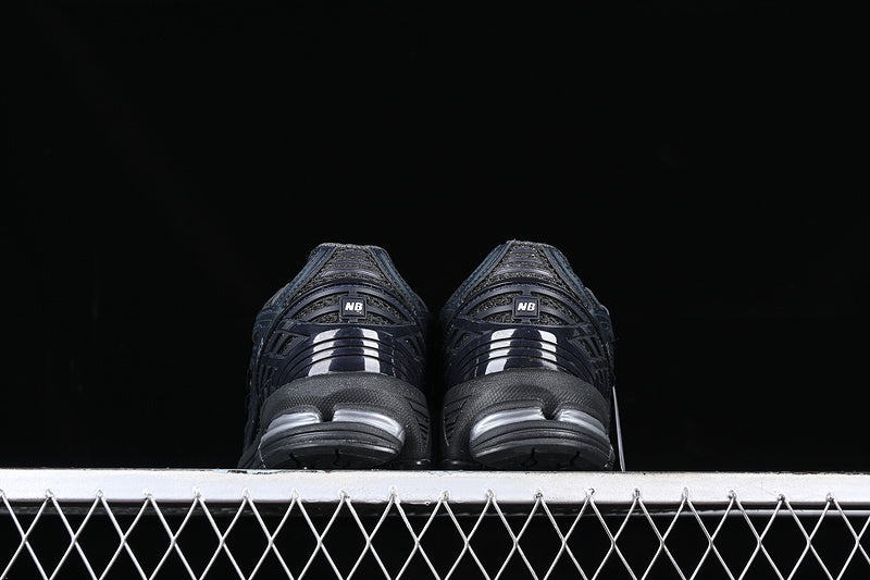 New balance 1906R - Black Metallic