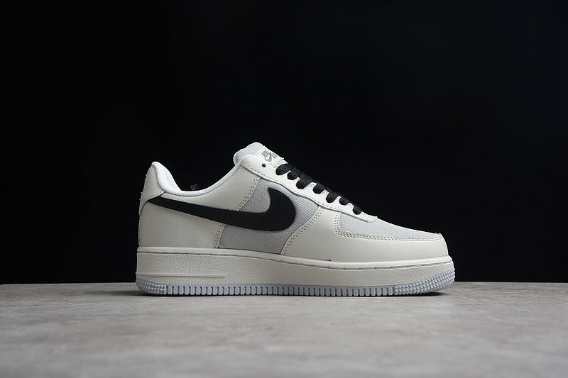 NikeMens Air Force 1 AF1 x Gore Tex - Grey