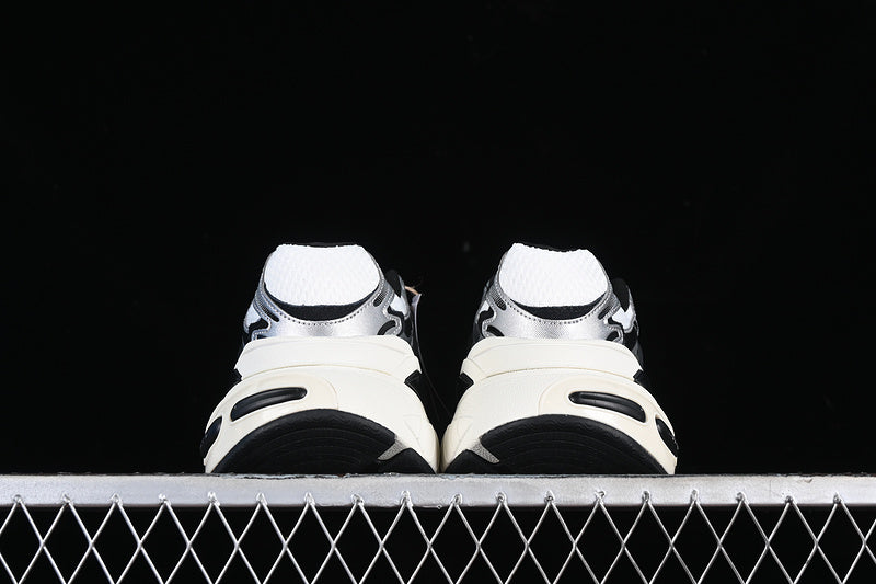 adidasUnisex Adistar XLG - White/Silver