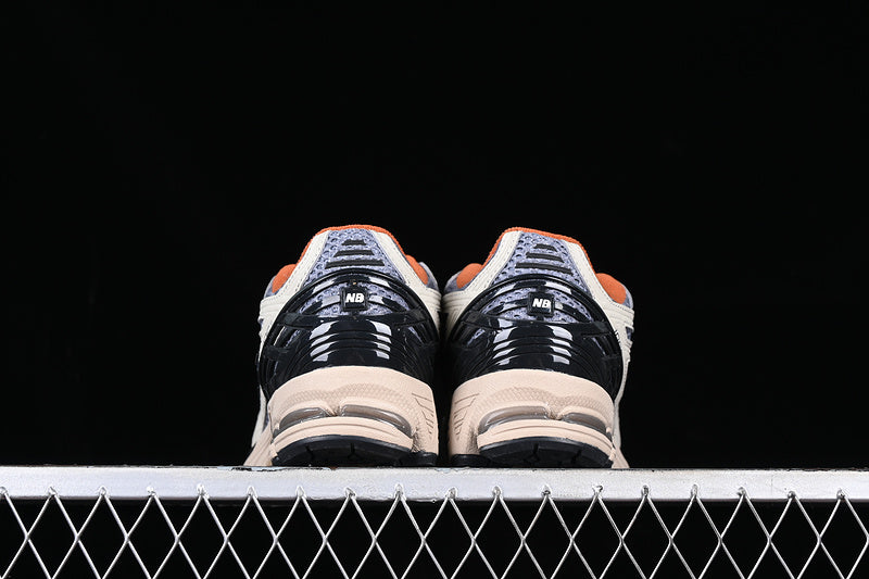 New Balance 1906R - Blacktop