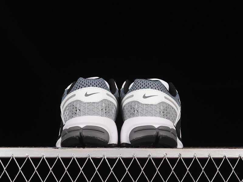 NikeMens Zoom Vomero 5 - Grey/Black