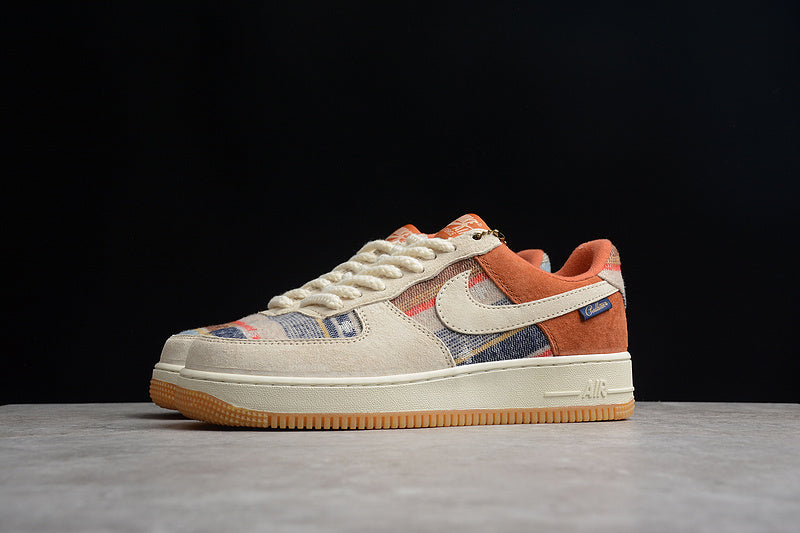 NikeMens Air force 1 AFR1 - out side